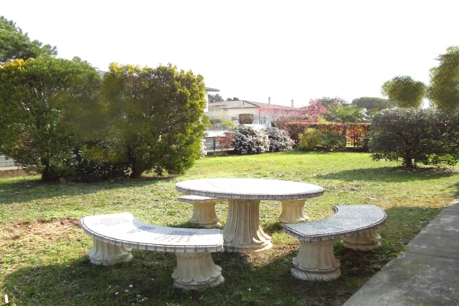 Villa Armida-Gardens summer