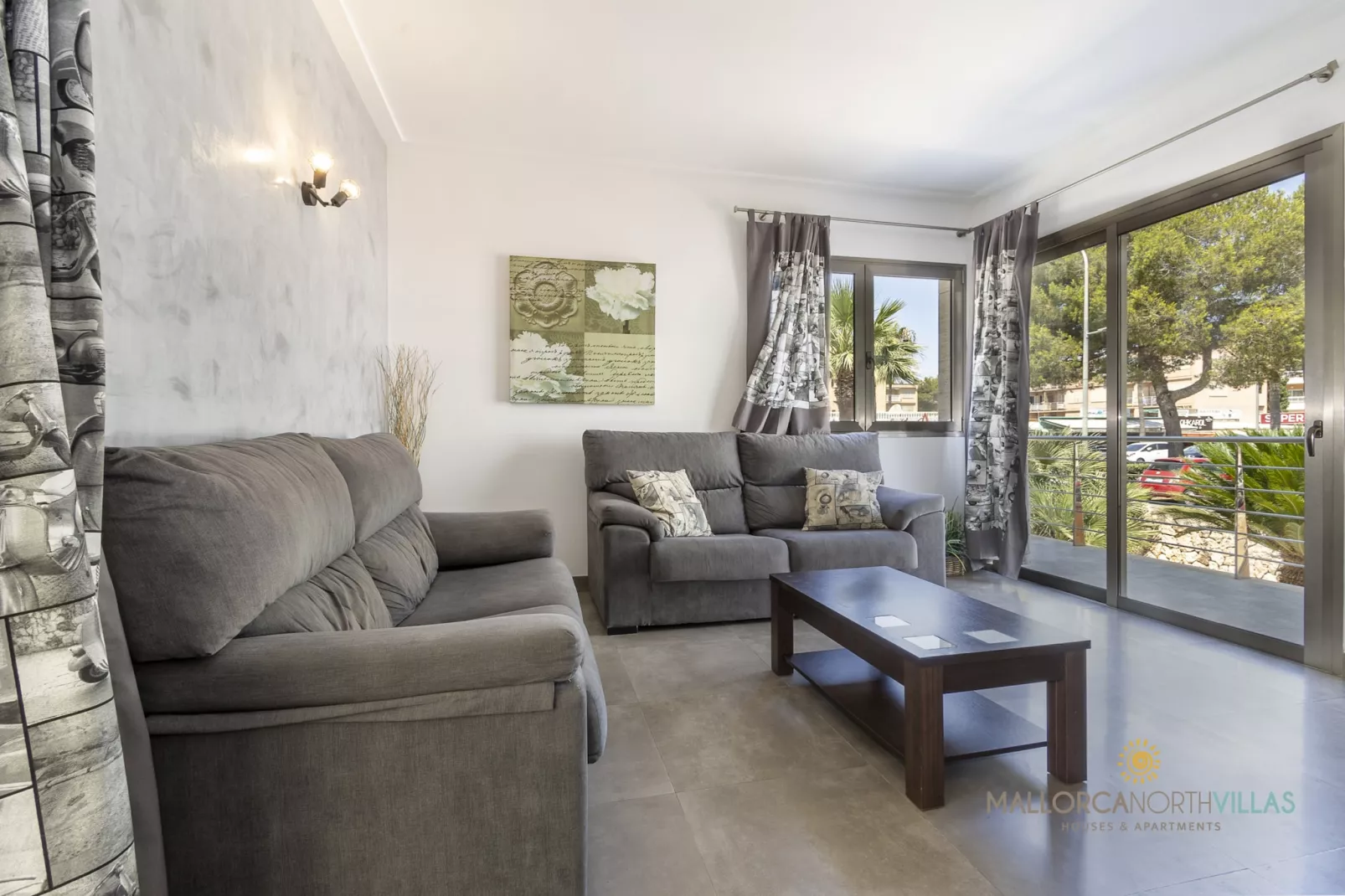 Villa Albufera en Playa Muro: a unos pasos del Mar-Wohnzimmer