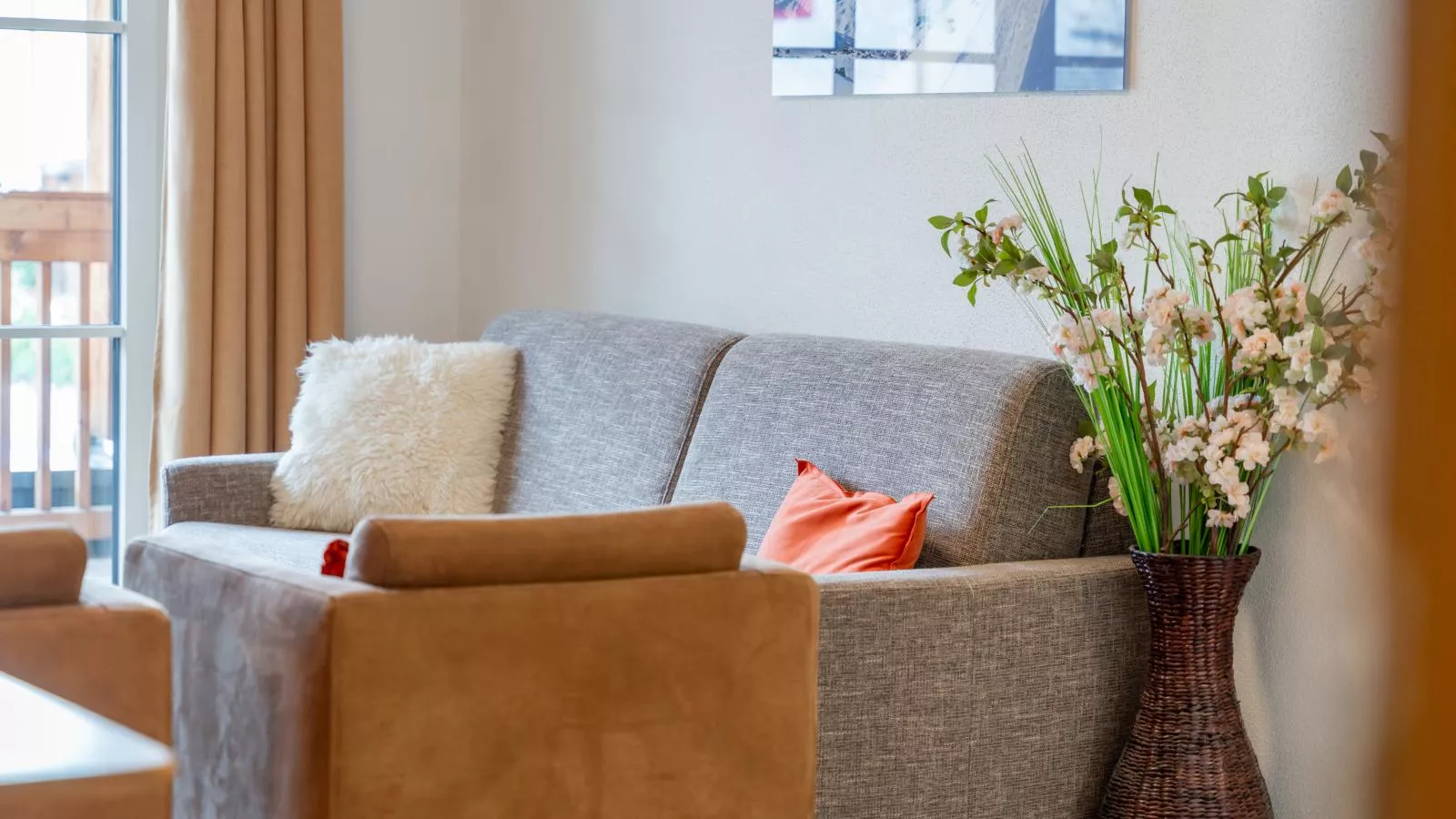 Tauern Suites Mitterwirt TOP 313-Living room