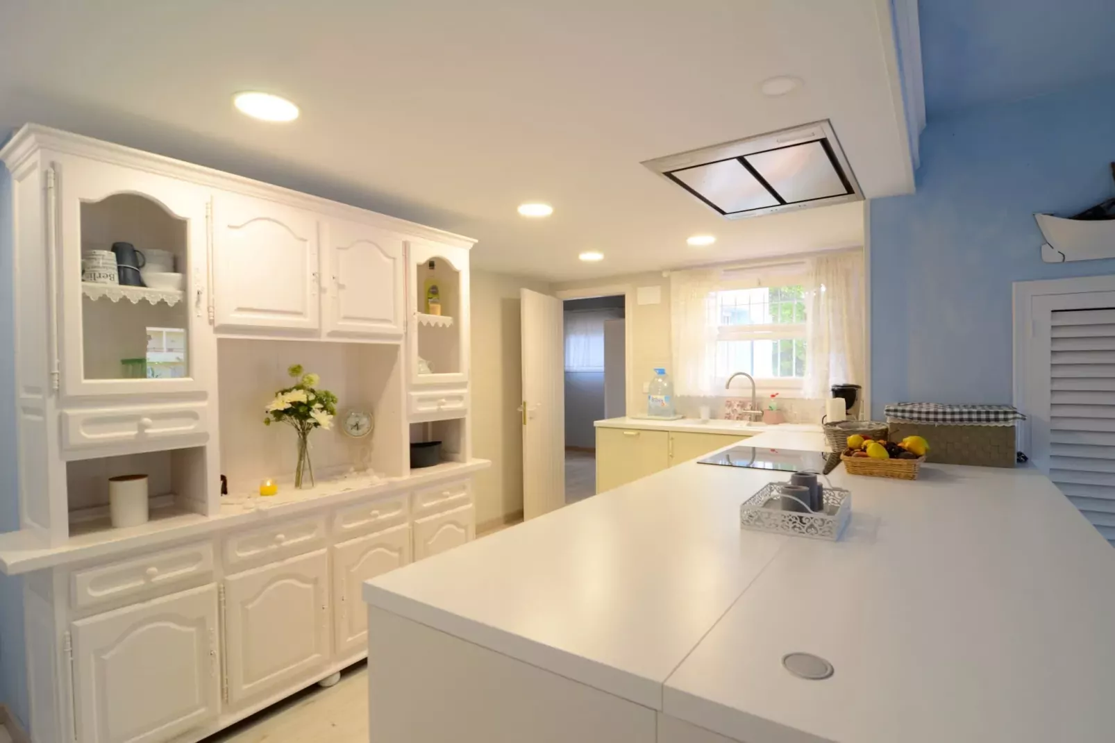 VILLA PEPITA BLUE-Kitchen