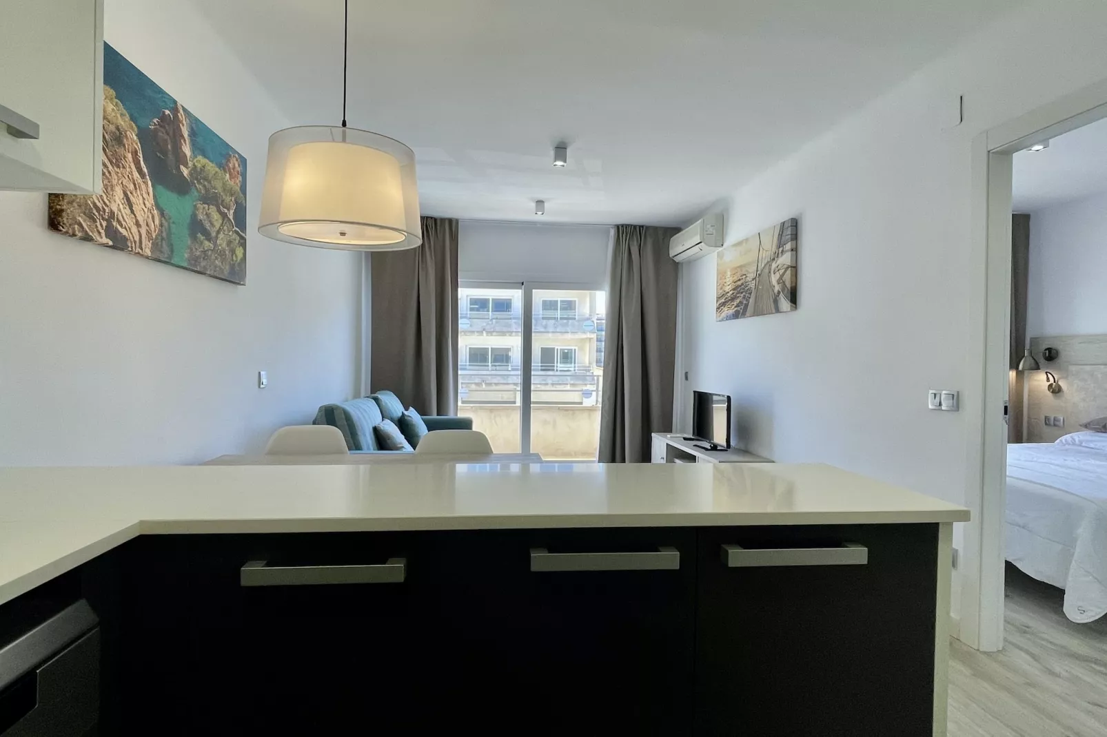 FESTASTAR 215-Dining room