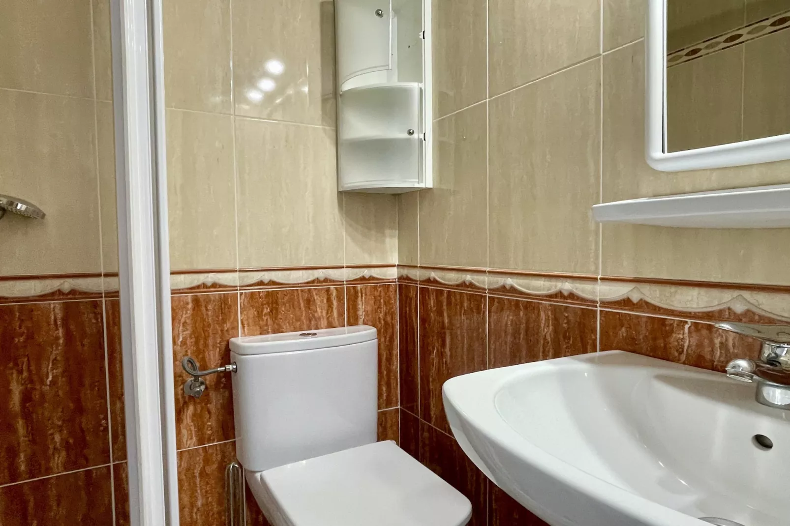 ROCAMAURA I A 3-1-Badezimmer