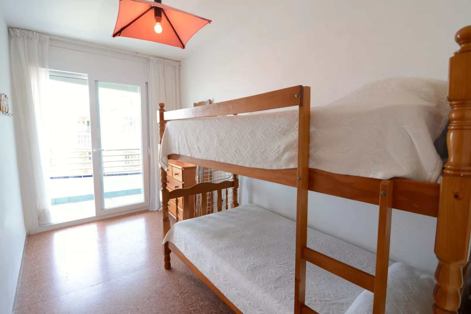 ROCAMAURA II  5-7-Chambre
