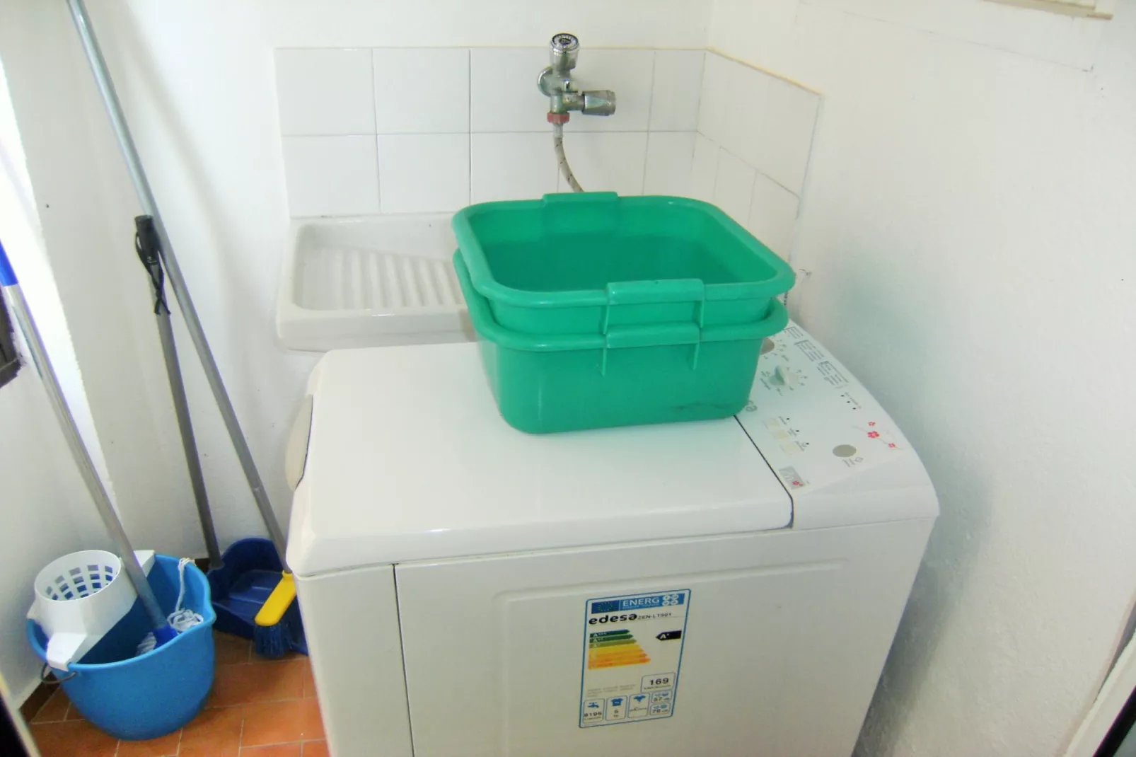 MARINA 1-A-Bathroom