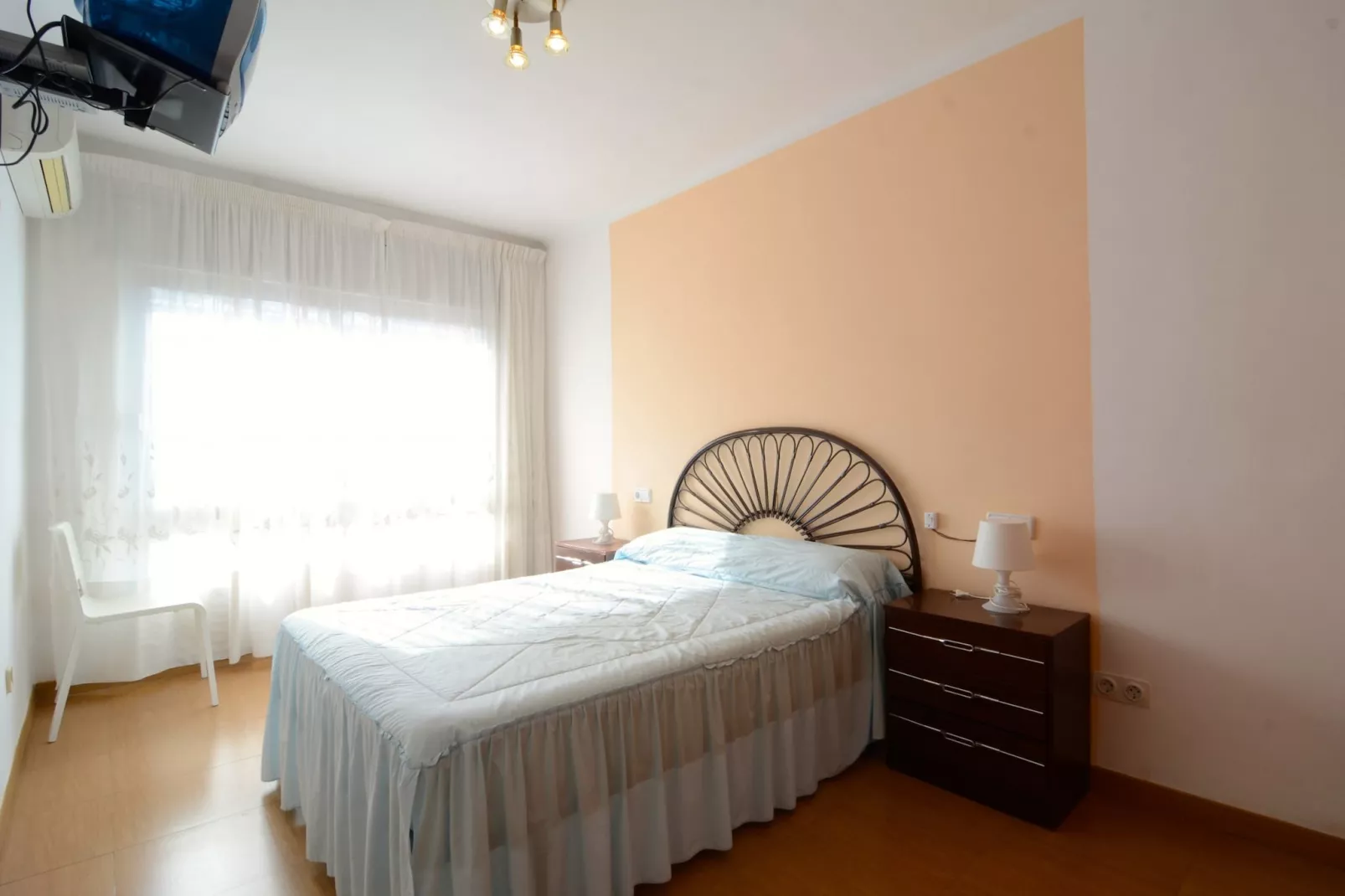 OMEGA 12 2-A-Bedroom