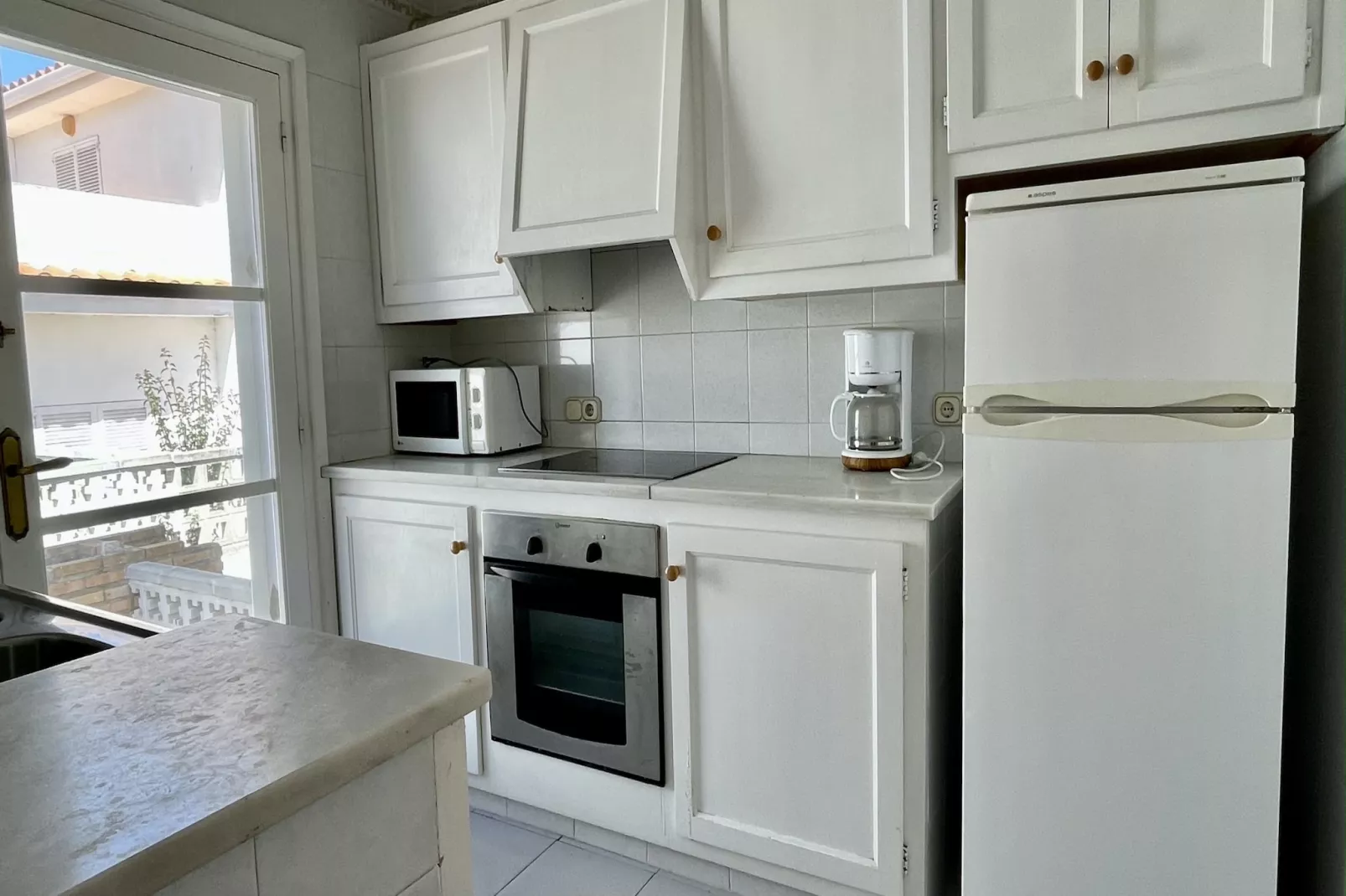 LA VINYA 16-Kitchen