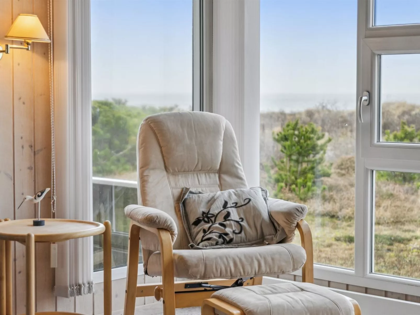 "Suometar" - 90m from the sea-Drinnen