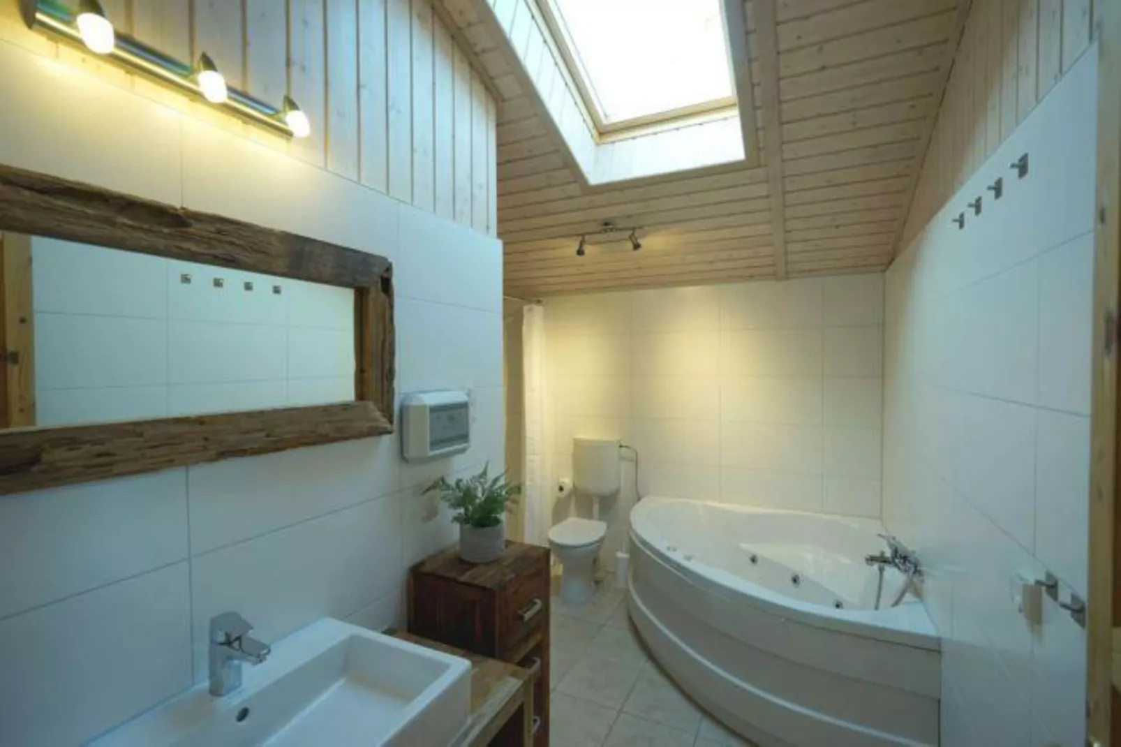 Ferienhaus Seeschwalbe-68-Bathroom