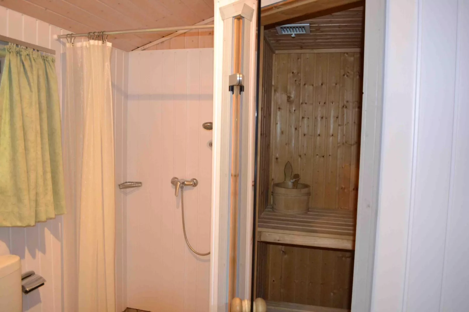 FH Seeschwalbe 191-Bathroom