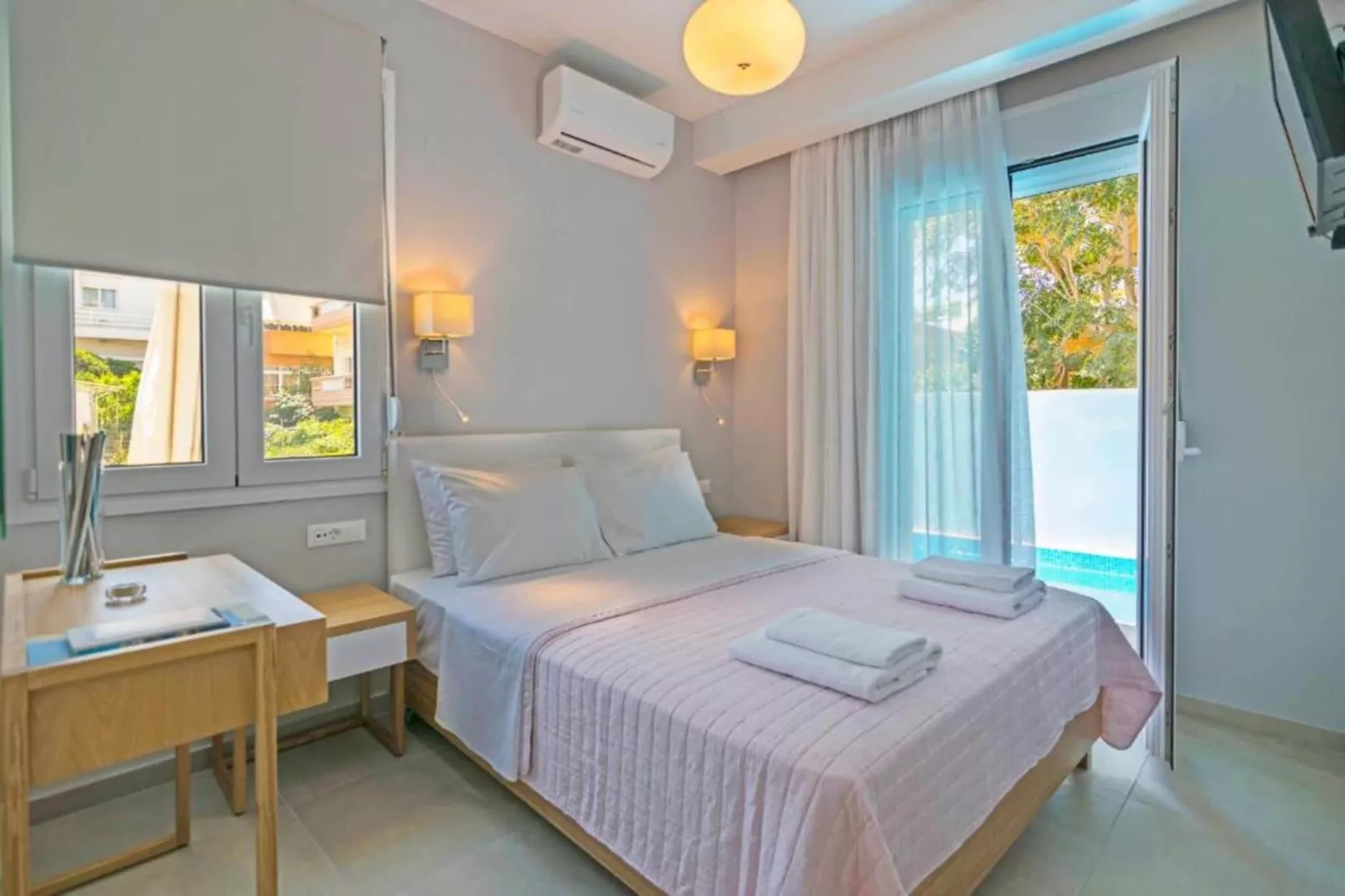 Sonja 2-Bedroom