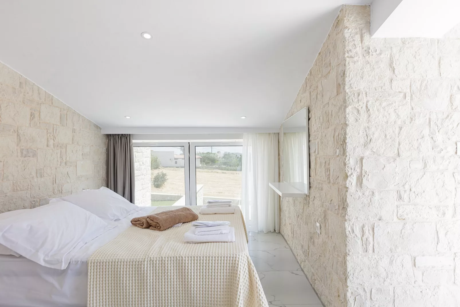 Mythos 2-Bedroom