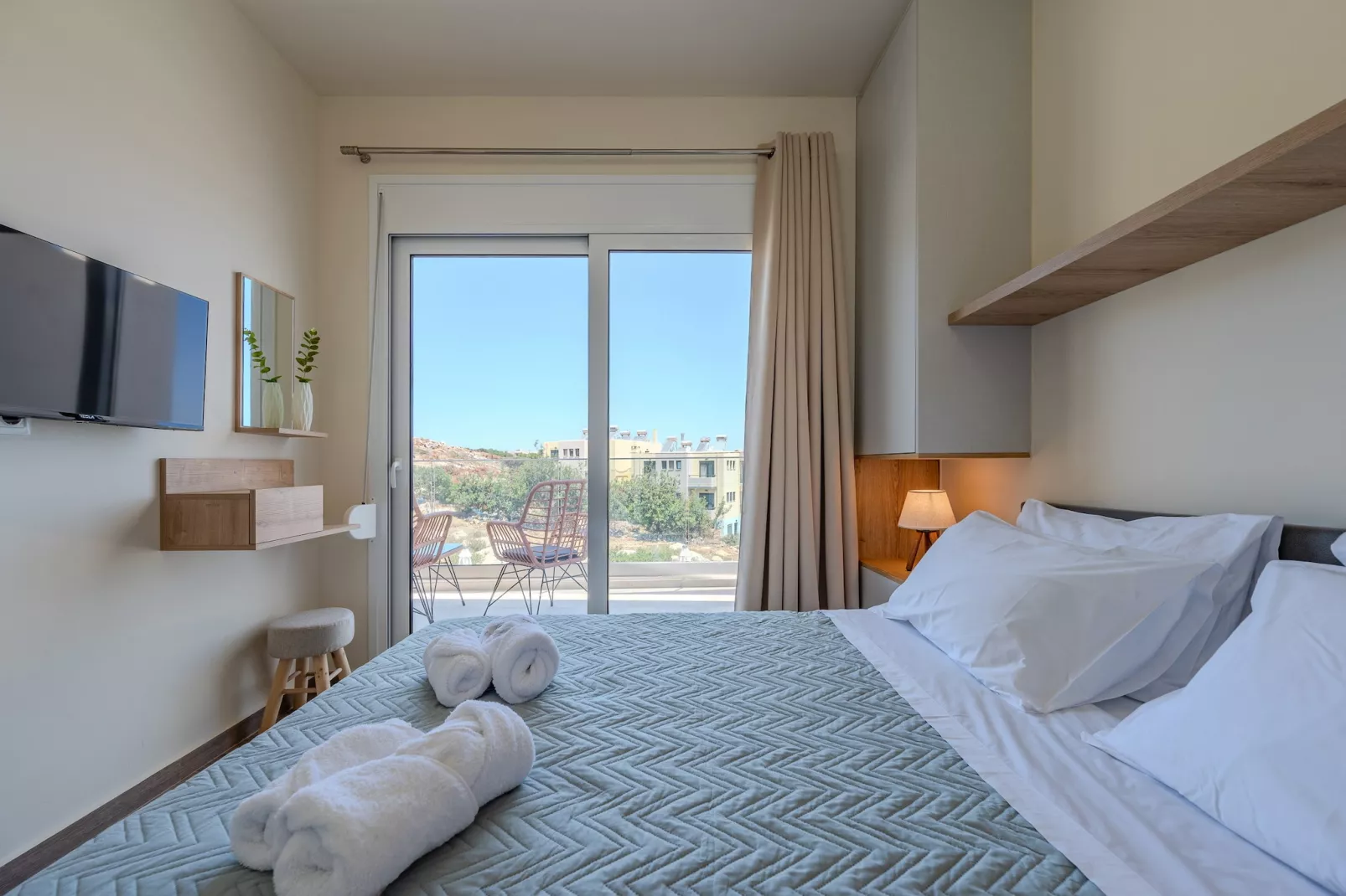 Nevelo Diamond-Bedroom