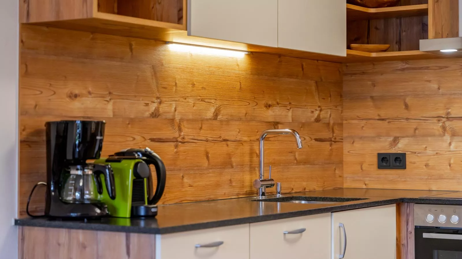 Tauern Suites Mitterwirt TOP 203-Kitchen