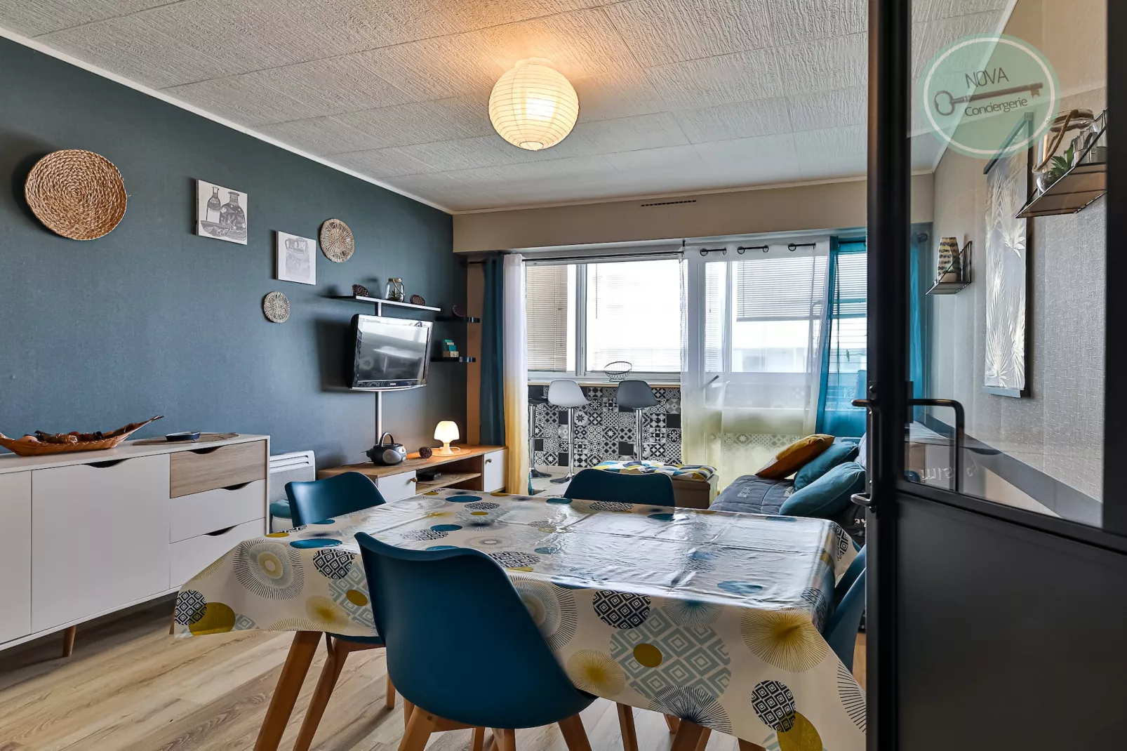 Nid douillet Le Grand Large 2 – Appartement 204-Dining room