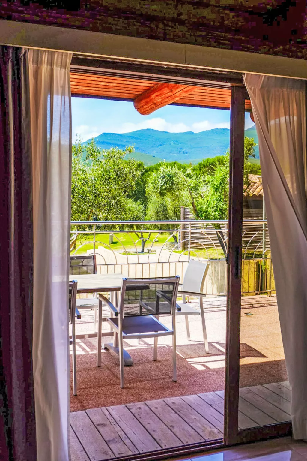 Chalet Double-Inside
