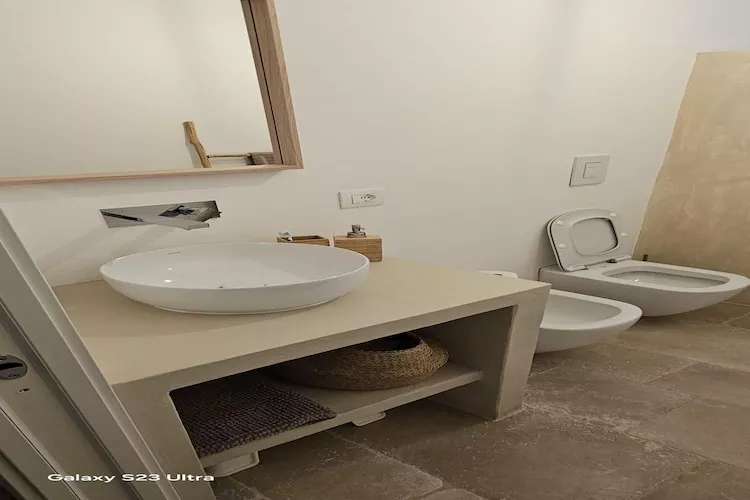 Trullo Milena Fasano-Bathroom