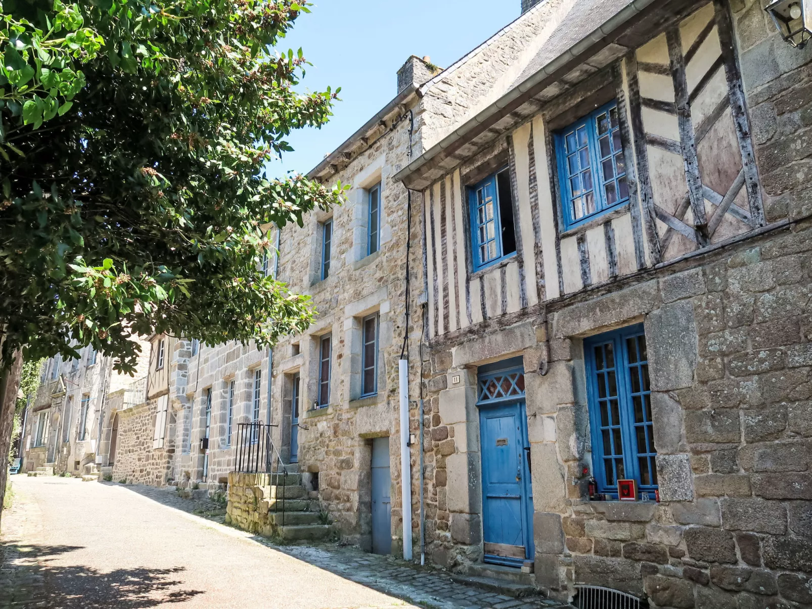 La Fée Margot-Area