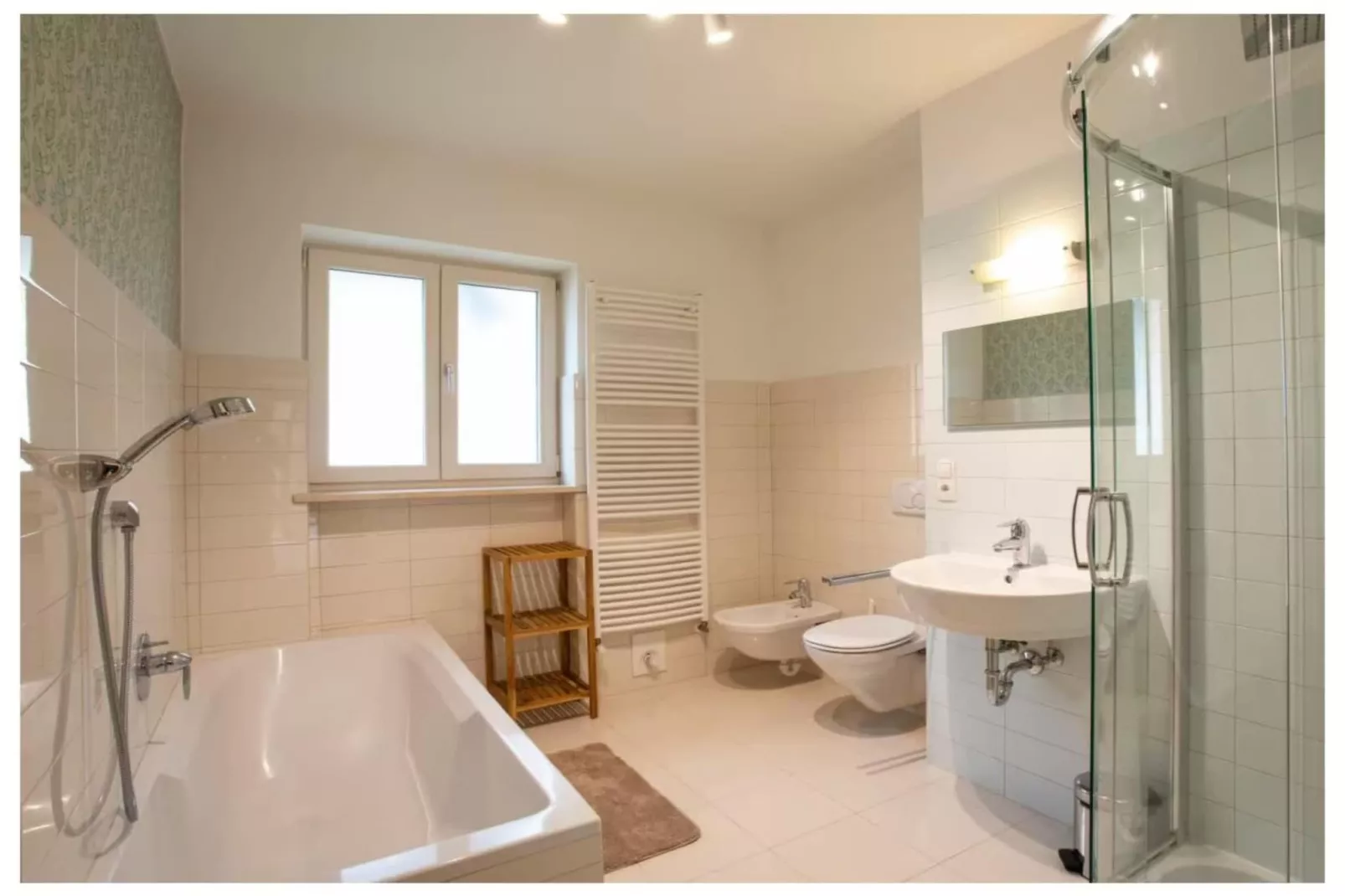498211-Bathroom