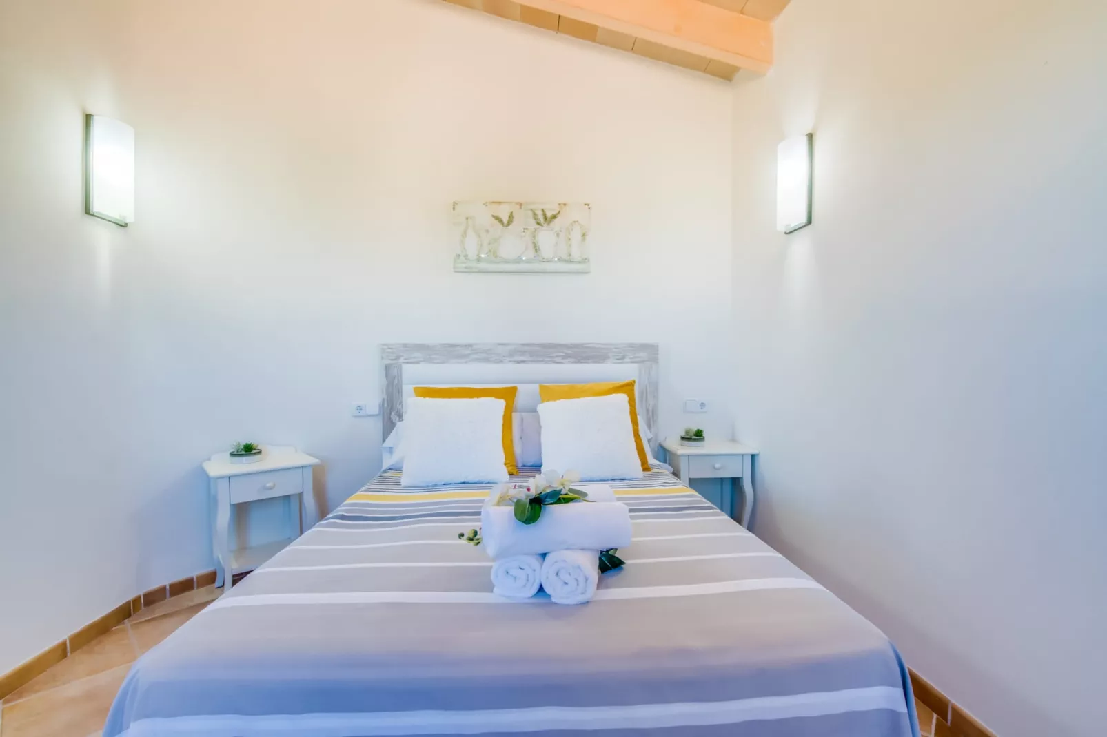 Vernissa-Bedroom
