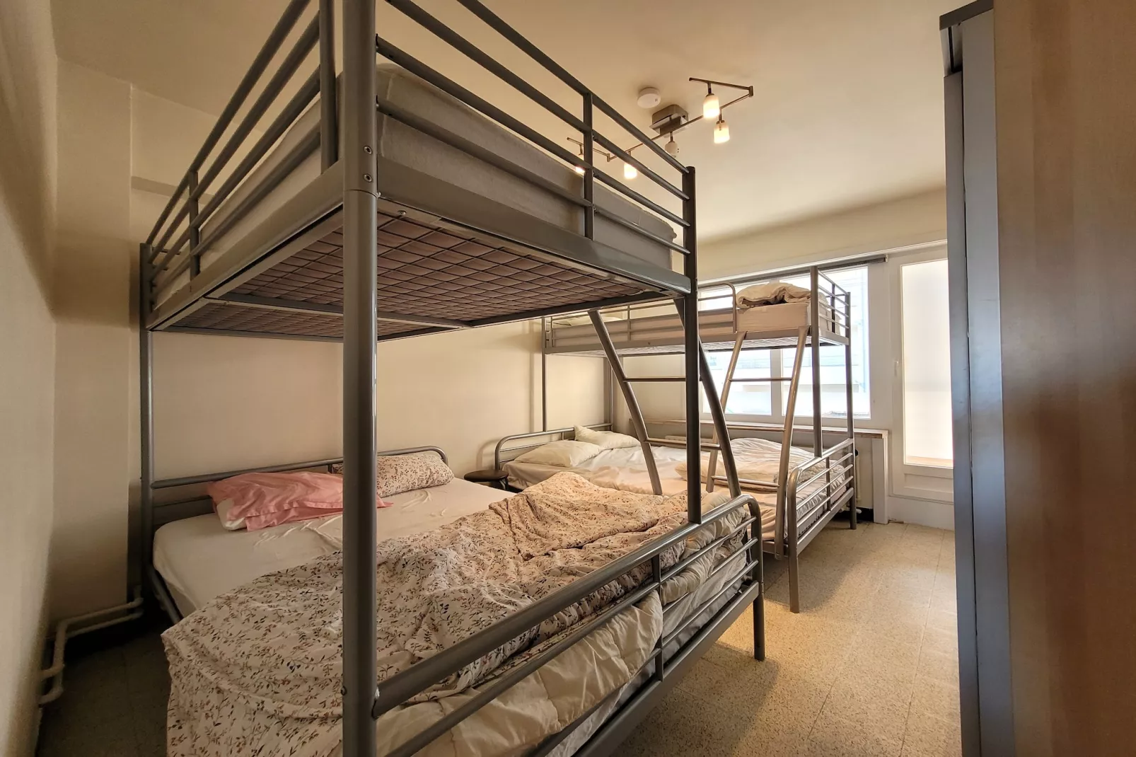 RAP2 0101/ 1D-Bedroom
