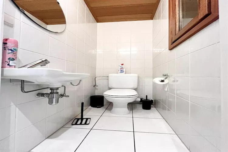 Residentie Rapallo 0203-Bathroom