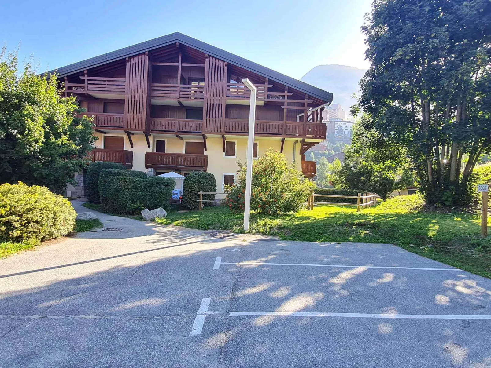Chalets d'Or B-Outside
