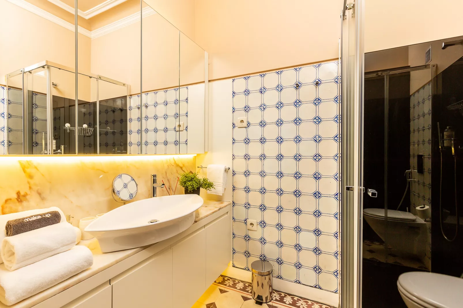 YOUROPO - Bolhão 4B-Bathroom