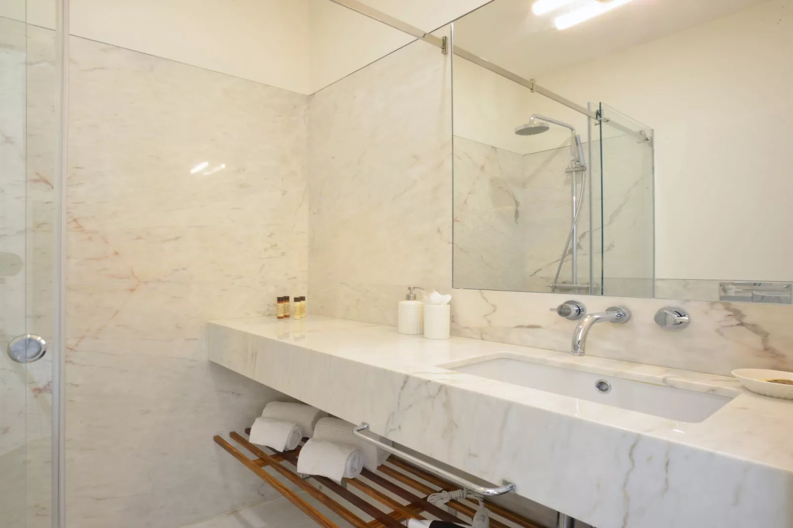 YOUROPO - Market 2A-Bathroom
