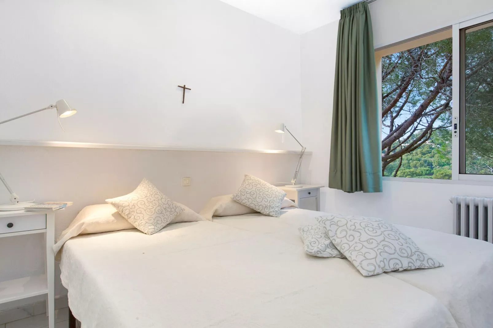 Ancora 14 B-1-Schlafzimmer