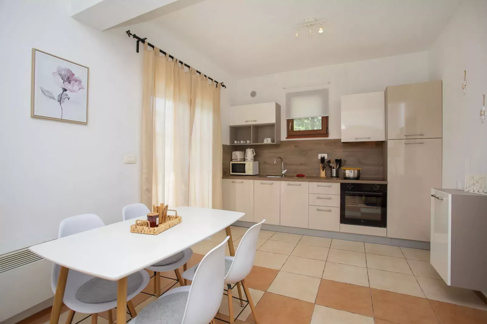 Casa Deborah with Private Pool-Kitchen