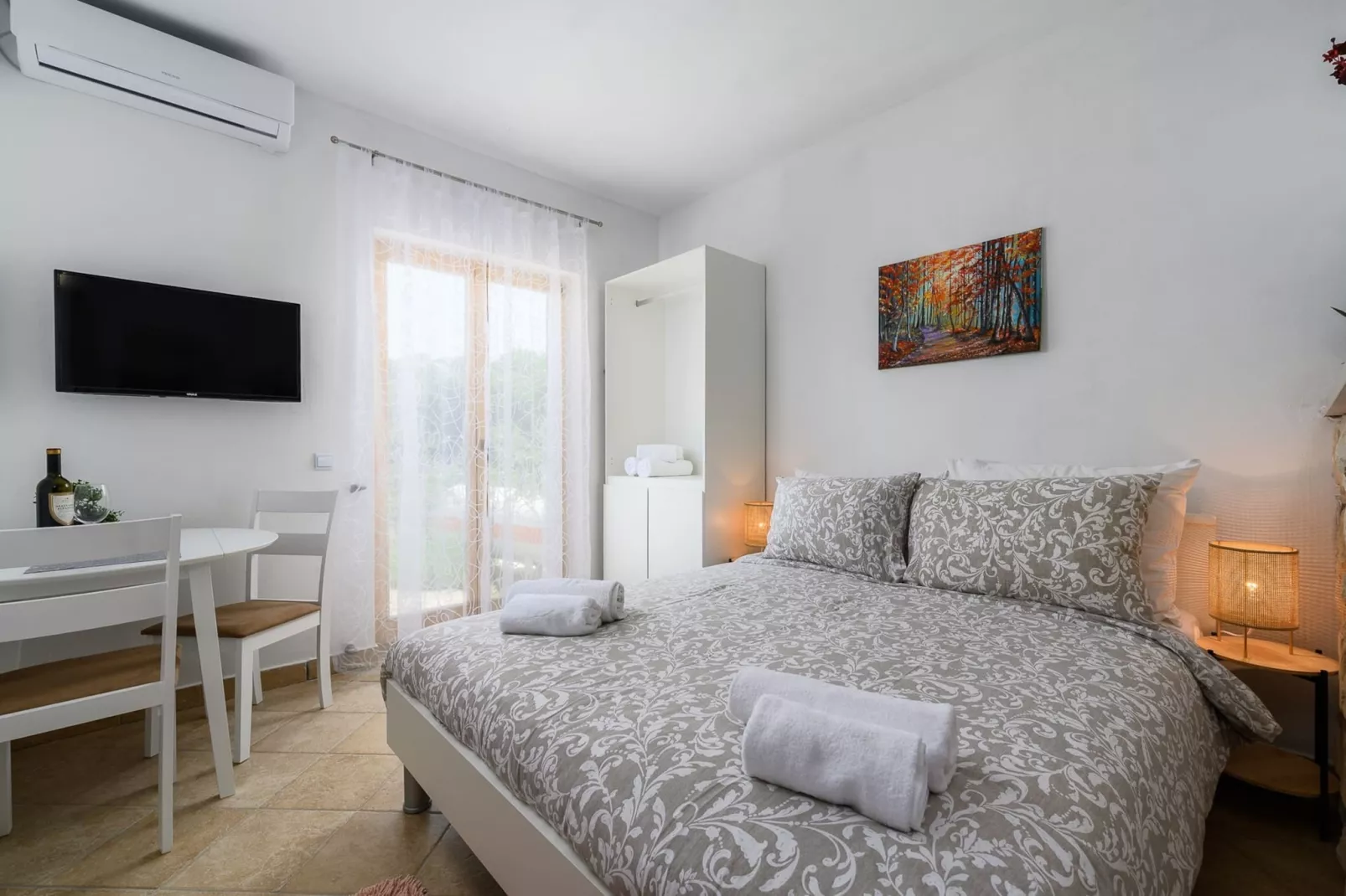 Lara 9 - Shared Pool, Sauna, Jacuzzi-Schlafzimmer