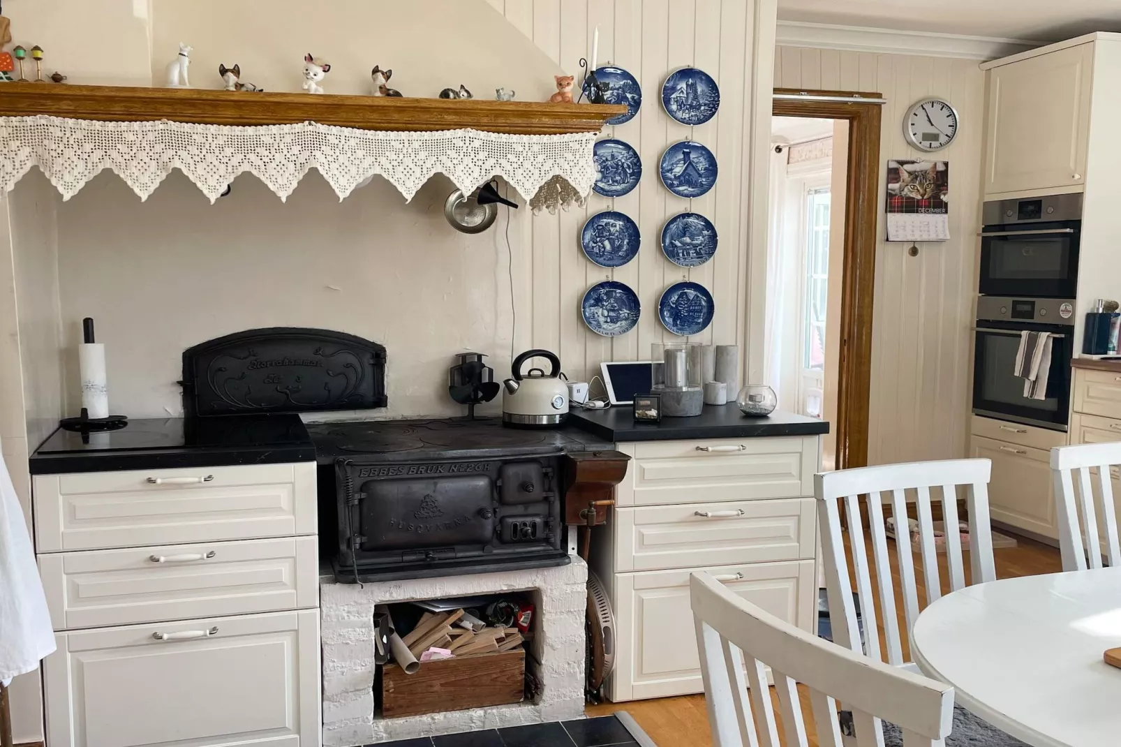 4 person holiday home in SKÄRHAMN-Indoor