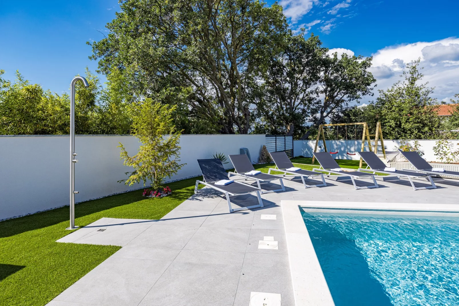 Villa Antares - Luxurious Vacation Oasis-Piscine