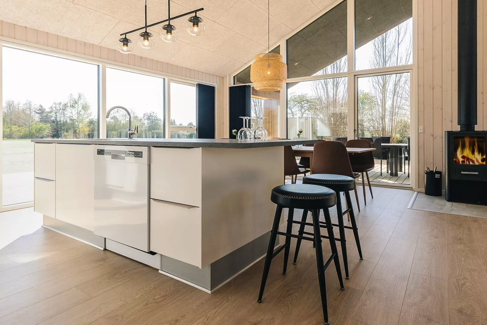 5 star holiday home in Humble-Indoor