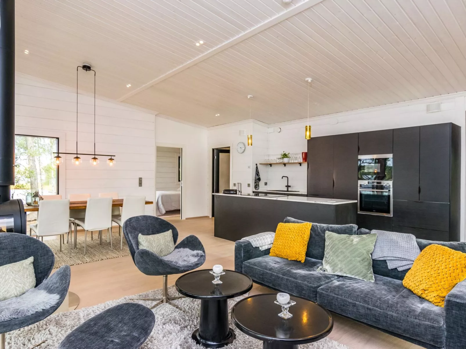 Villa saimaan joutsenlahti-Drinnen