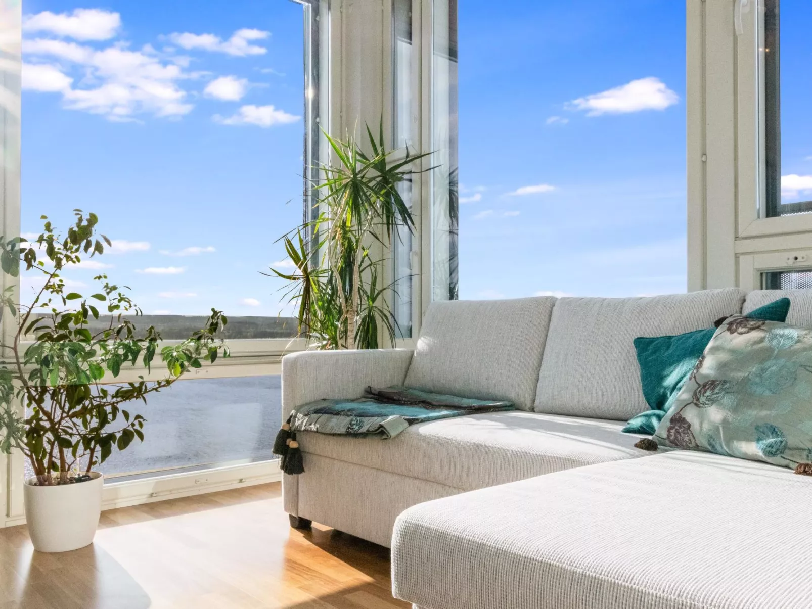 Horisontti penthouse-Inside