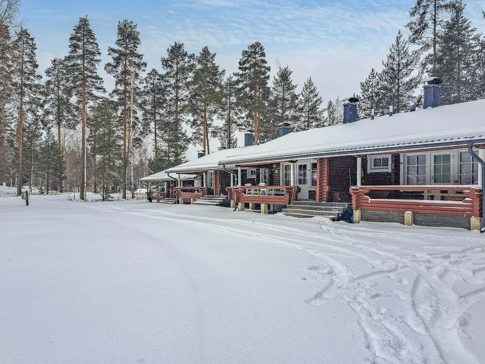 Tuunaantupa 2 f-Draußen