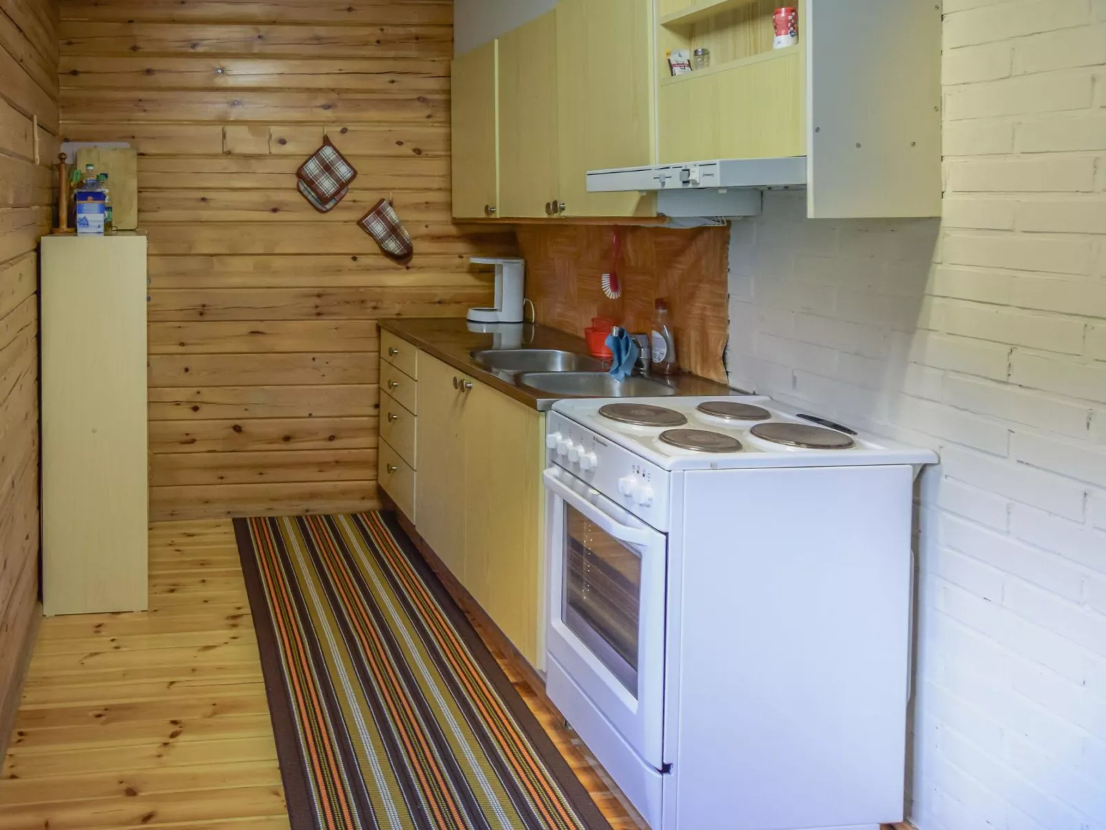 Sieralahden lomakylä, nr 1-Inside