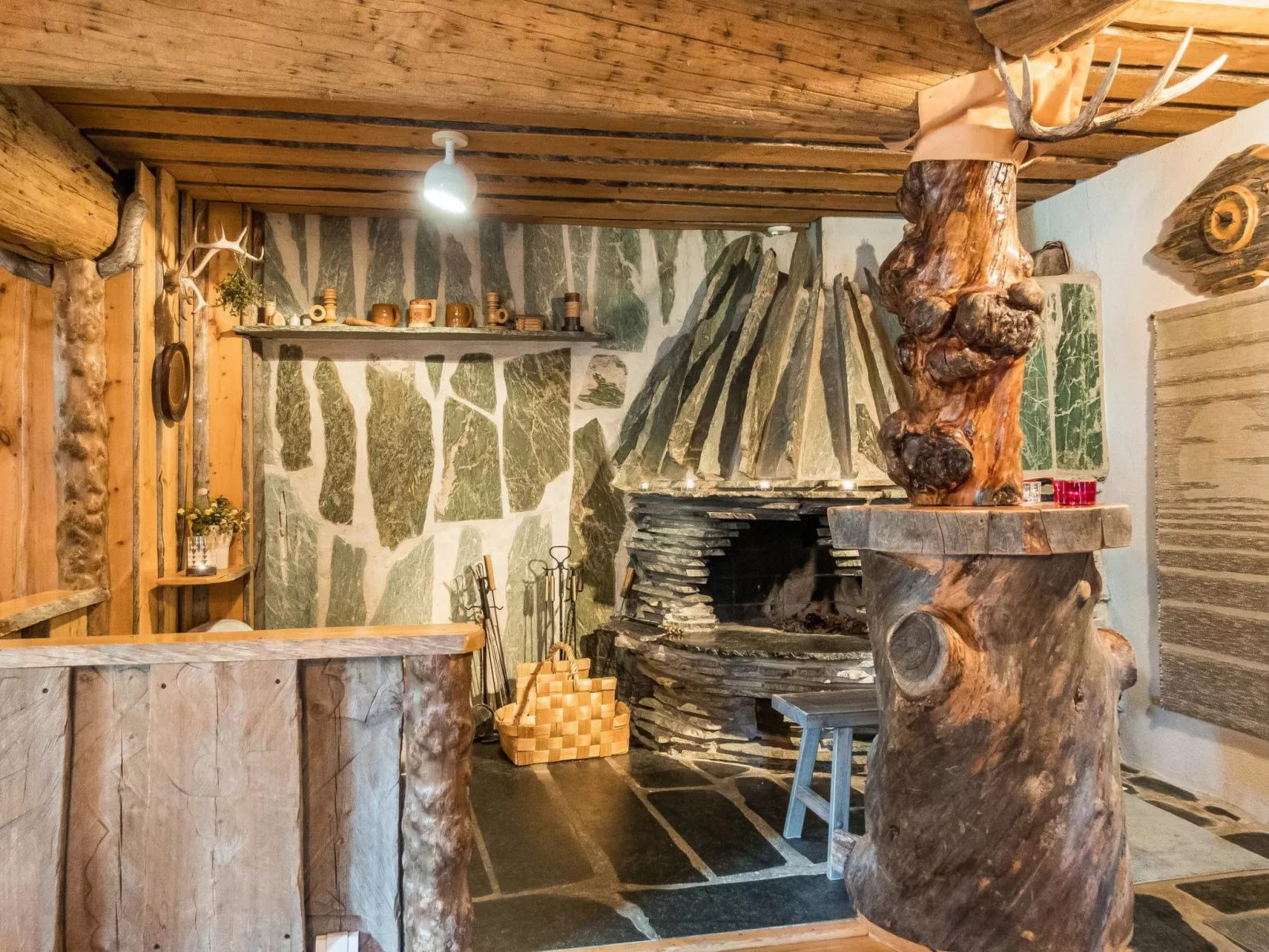 Örtsylä b-Dehors