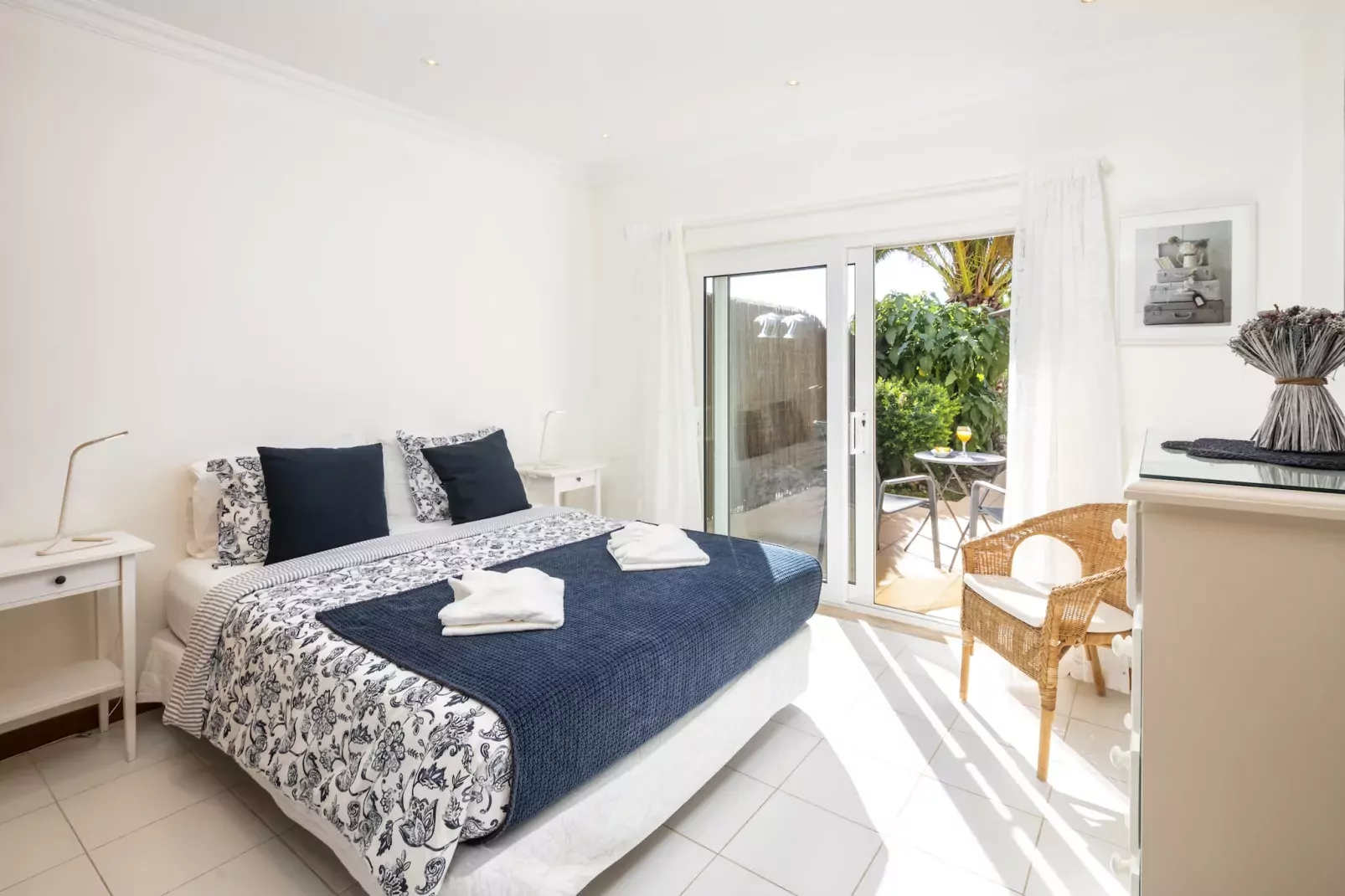 The Palm House - Townhouse at Vale de Milho golf-Bedroom