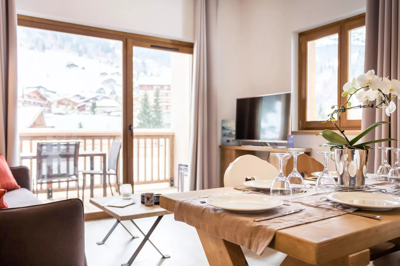 ARECHES BEAUFORT_S8L-Living room