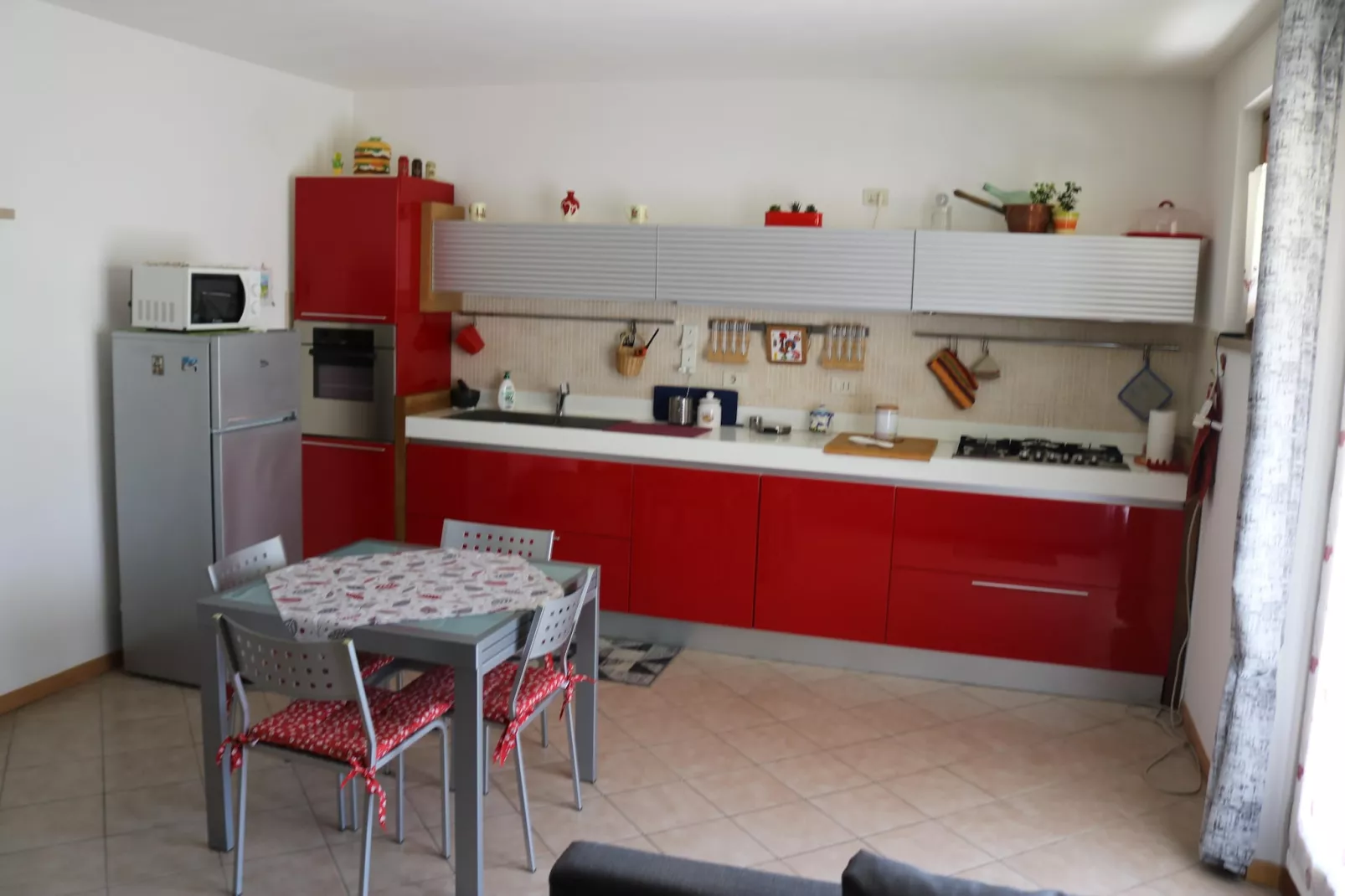 Romeo e Giulietta 7-Dining room