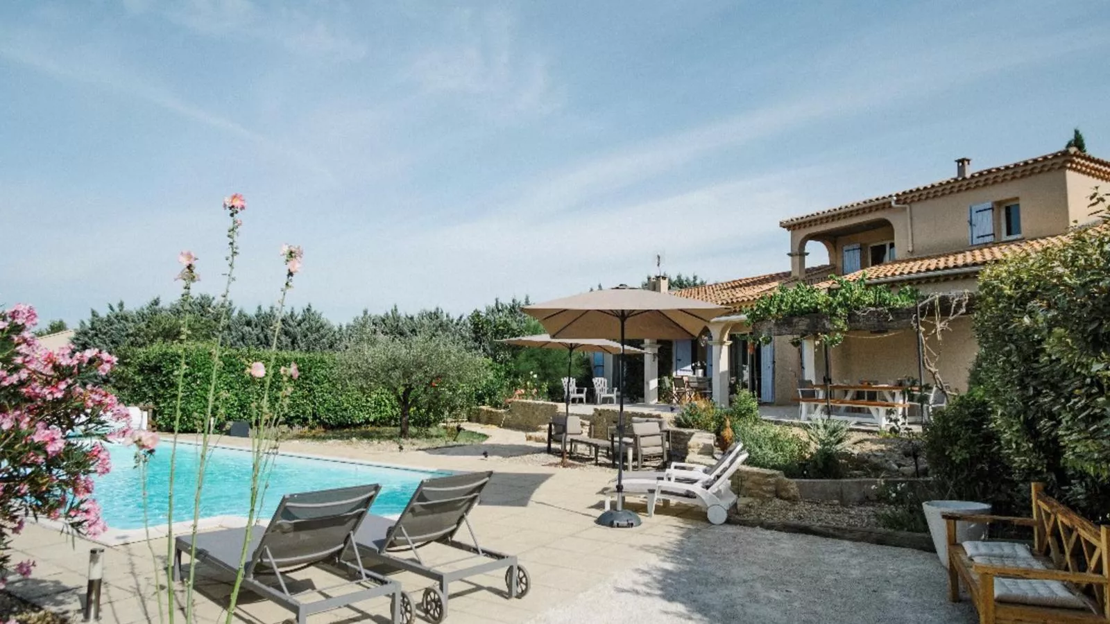 La Roque-Exterior summer