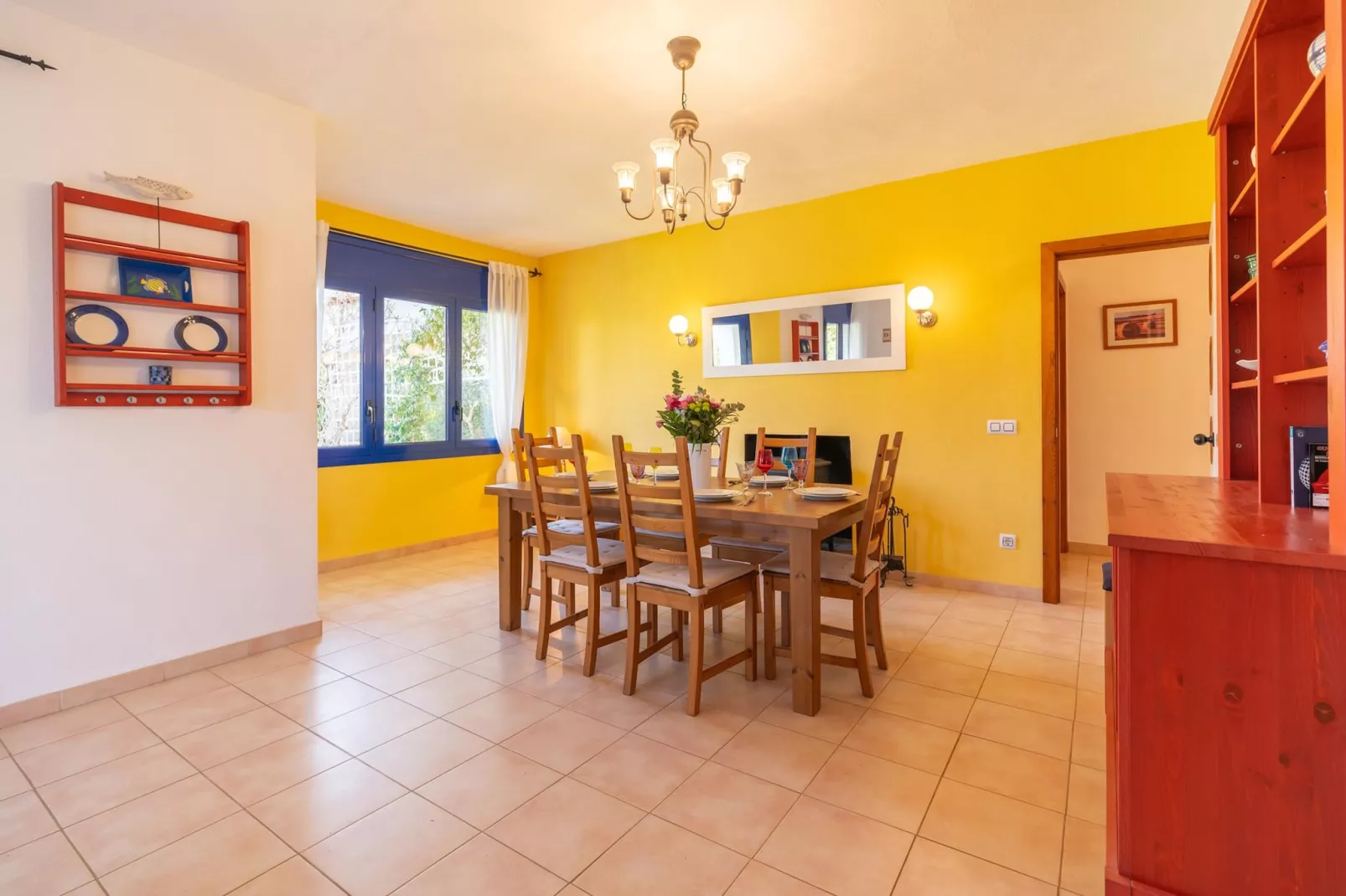 Sol-Dining room