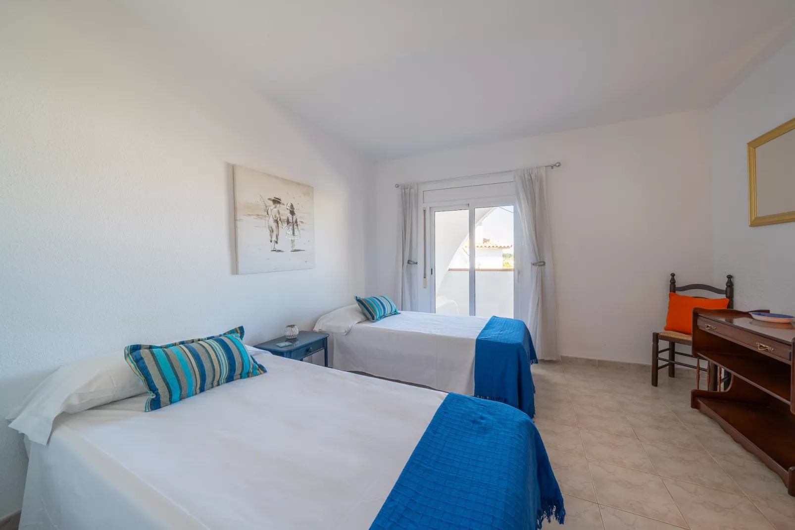 Sharon-Bedroom