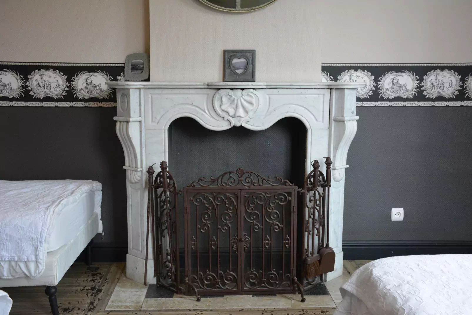 Vieux Chêne-Living room