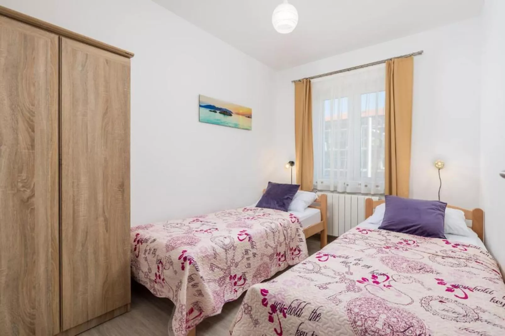 Apartment Slavica 3 - Yellow Sun-Bedroom