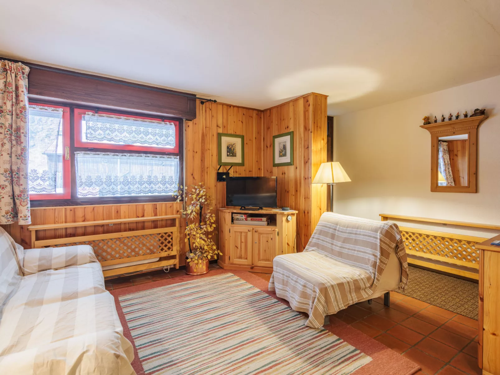 Boiserie-Inside