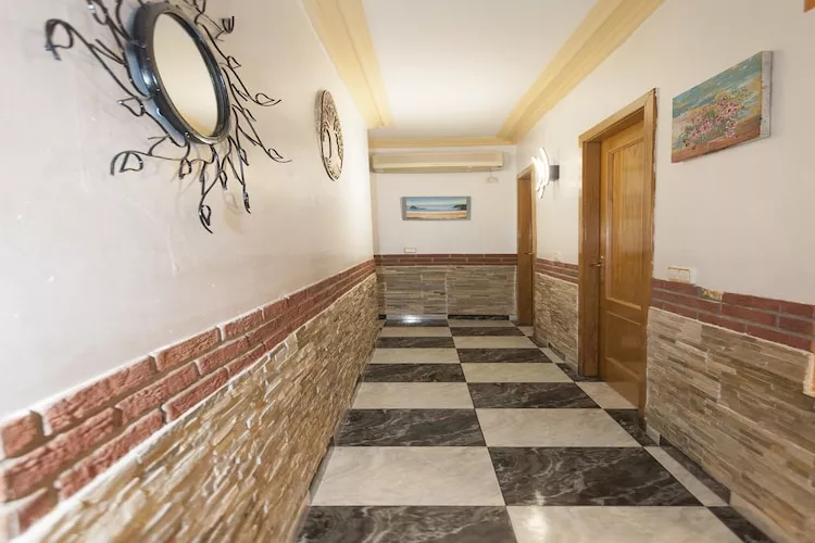 1242 PARE CLARET 500m playa-Flur