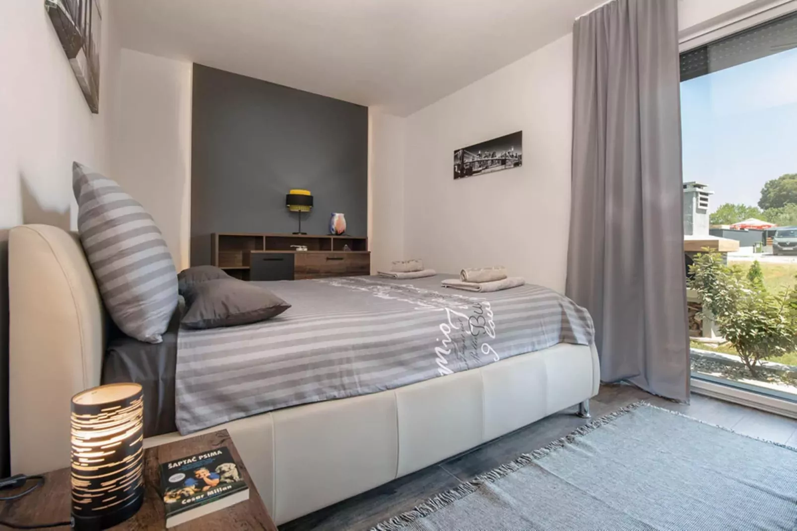 Villa Lily with Private Pool and a Lovely Garden-Schlafzimmer